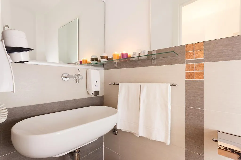 Bed & Breakfast Relais 155 Guest House Rome