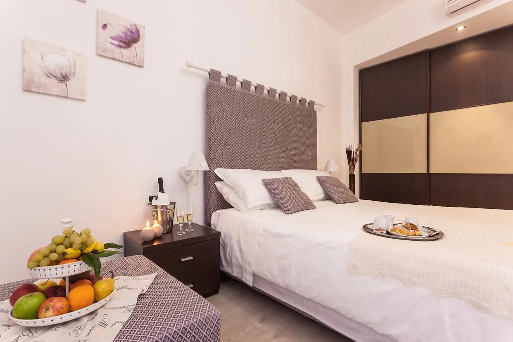 Relais 155 Guest House Rome Bed & Breakfast