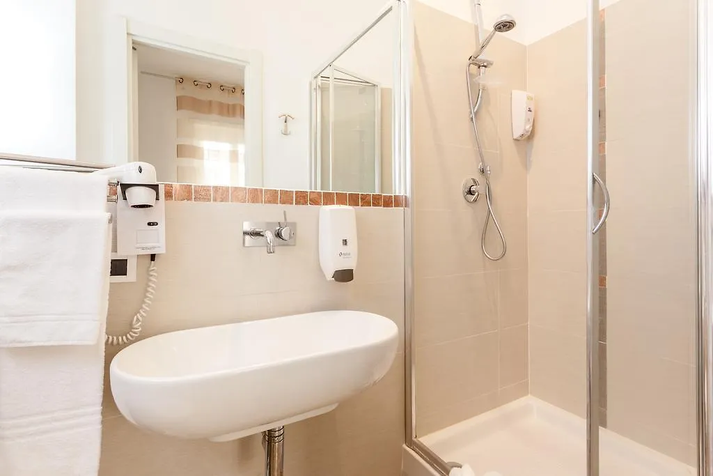 Relais 155 Guest House Rome Bed & Breakfast