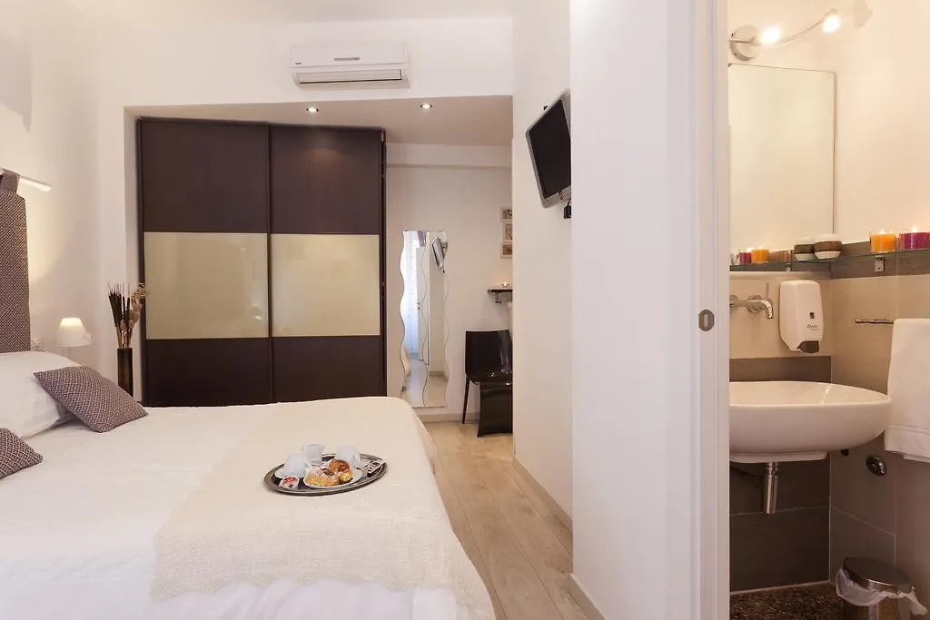 Relais 155 Guest House Rome Bed & Breakfast