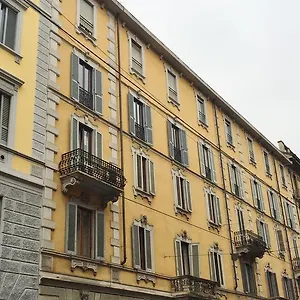 hotel-arno-milan.it-lombardy.com/